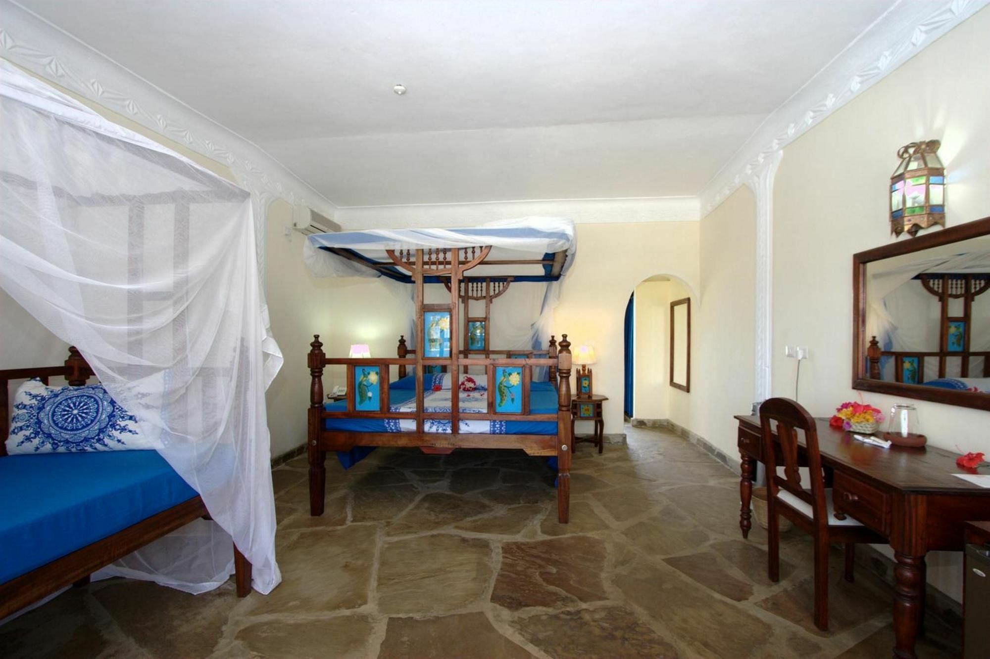 Hotel Jumbo Watamu Zewnętrze zdjęcie